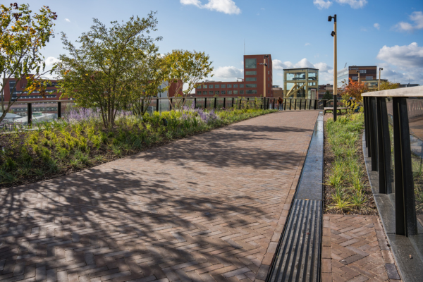 De Passerelle; een park op niveau